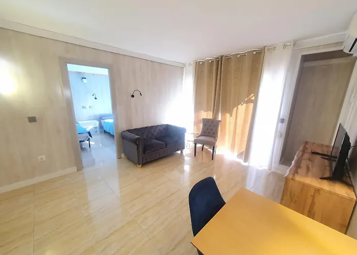 Centrico En Salou, Playa 300m! *